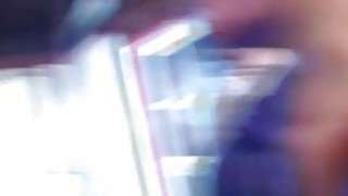 大屌雇主出轨年轻年轻美丽保姆
